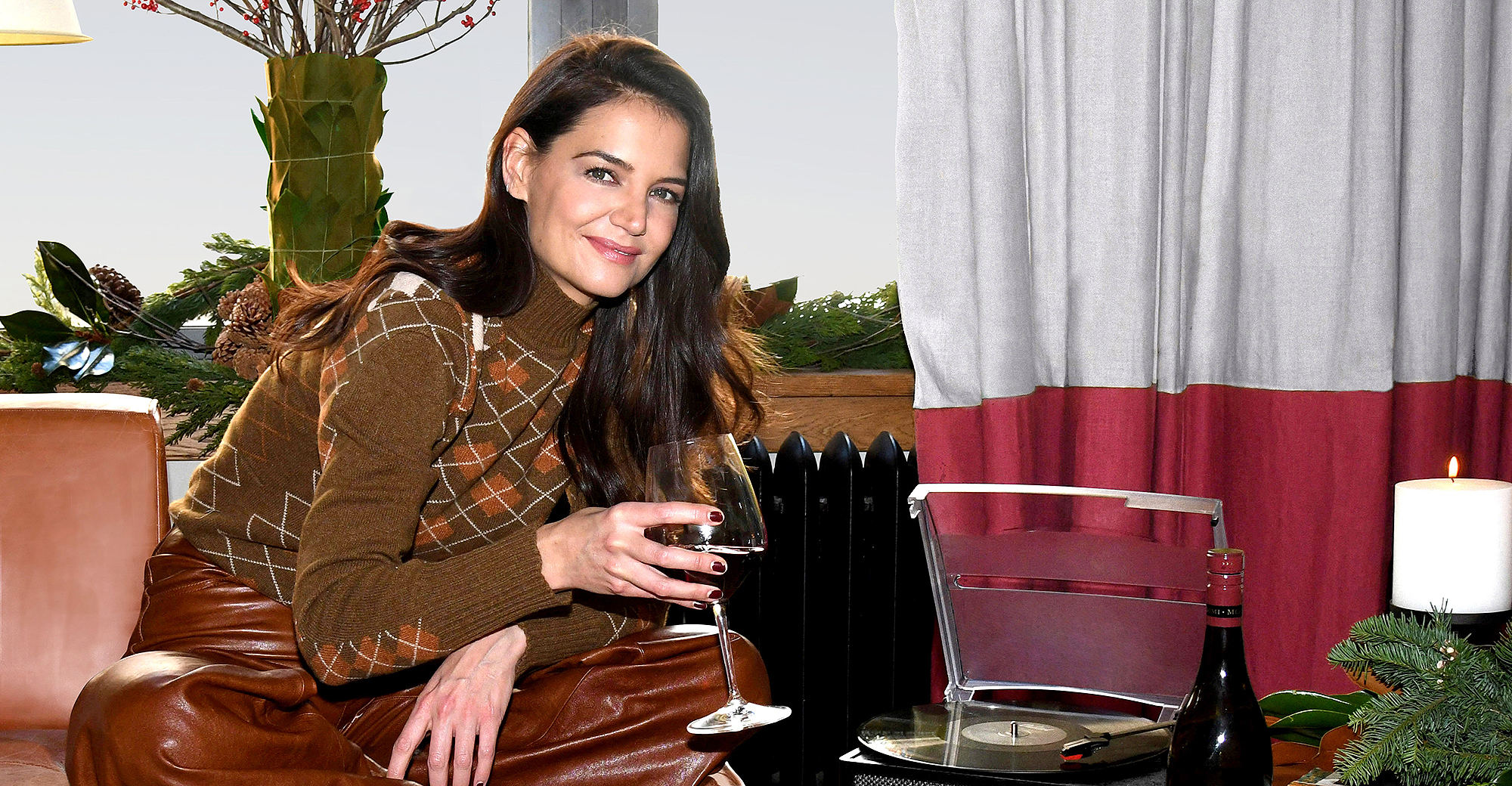 katie-holmes