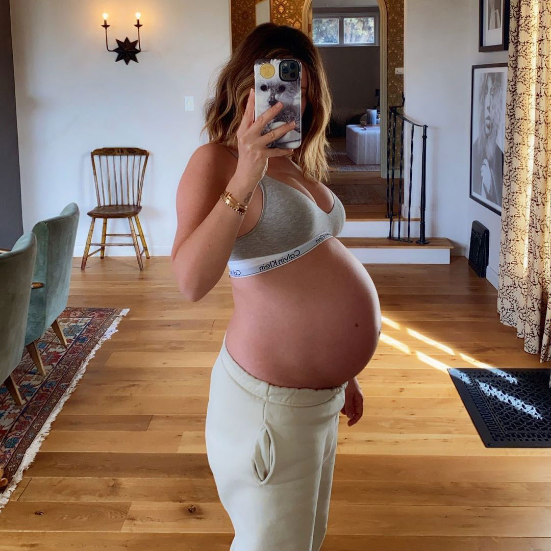 Ashley Tisdale Pregnancy Progress Selfie Bra Calvin Klein
