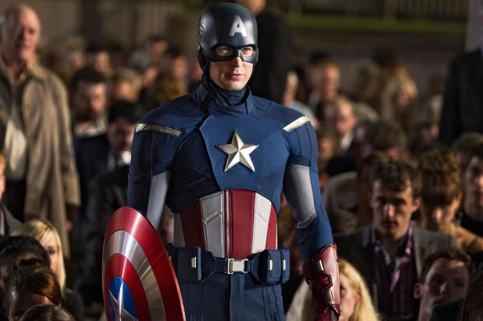 Chris Evans Responds to Claims Hes in Talks to Reprise Captain America Role Avengers