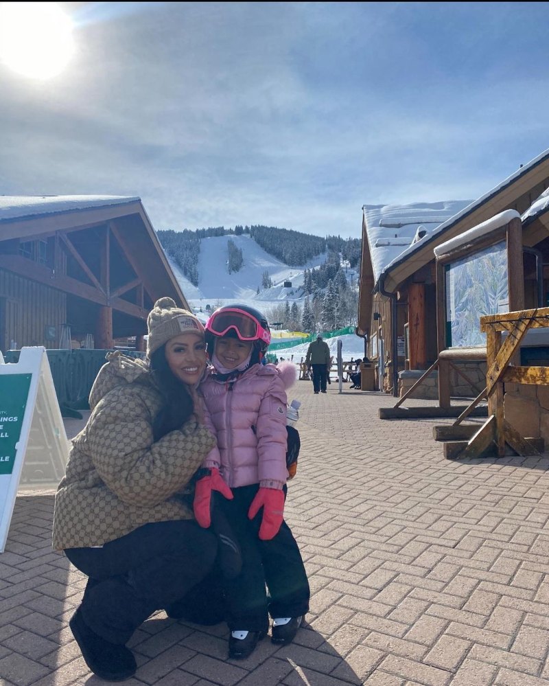 Inside Vanessa Bryant's Snowy Trip With Daughters Amid 1-Year Anniversary of Kobe and Gianna's Deaths