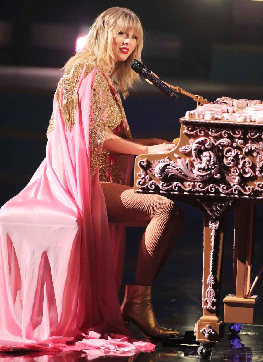 Taylor Swift Performing at 47th Annual American Music Awards Its Time to Go Taylor Swift Evermore Lyrics Decoded