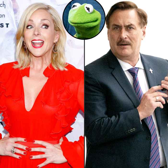 Jane Krakowski Has the Funniest Response to Rumors She’s Dating MyPillow CEO Mike Lindell