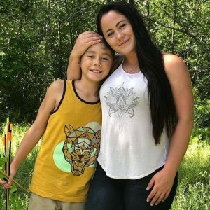 'Teen Mom 2' Alum Jenelle Evans Says She's Regained Custody of Son Jace From Mom Barbara