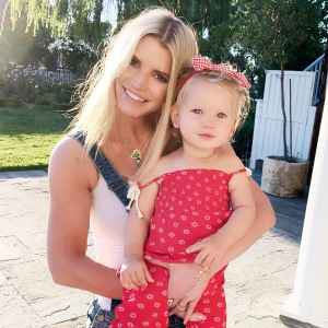 Jessica Simpson Didnt Show Friends Pics Holding Daughter Birdie Due to Eczema Flare-Up