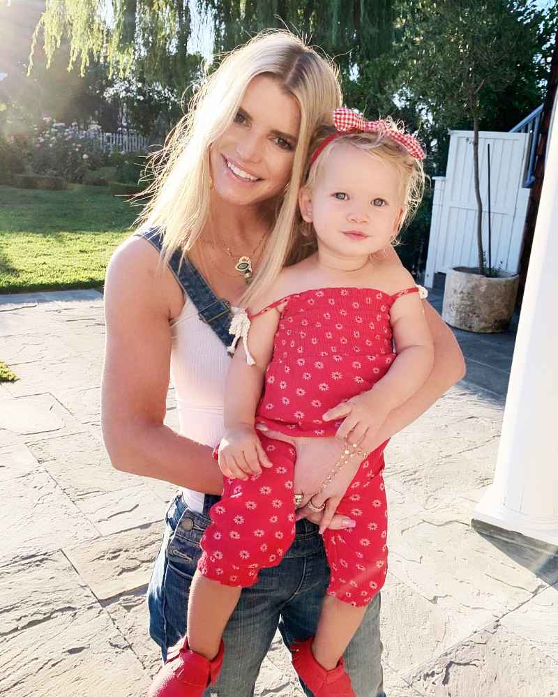 Jessica Simpson Didnt Show Friends Pics Holding Daughter Birdie Due to Eczema Flare-Up