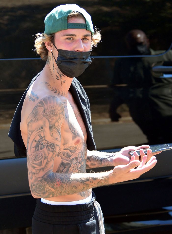 ¡Woah!  Justin Bieber cubrió todos sus tatuajes para el video musical de 'Anyone'