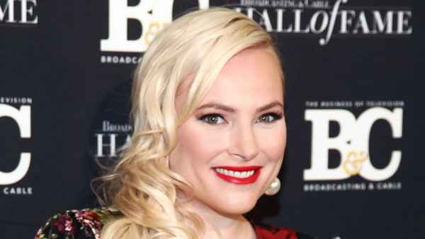 Meghan McCain Shows 1st Pic of 3-Month-Old Daughter Liberty’s Face: ‘Someone Wanted to See Me?'