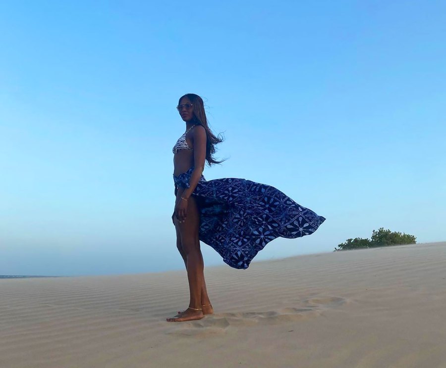 Naomi Campbell, 50, Shows Off Her Flawless Sense of Style and Killer Abs