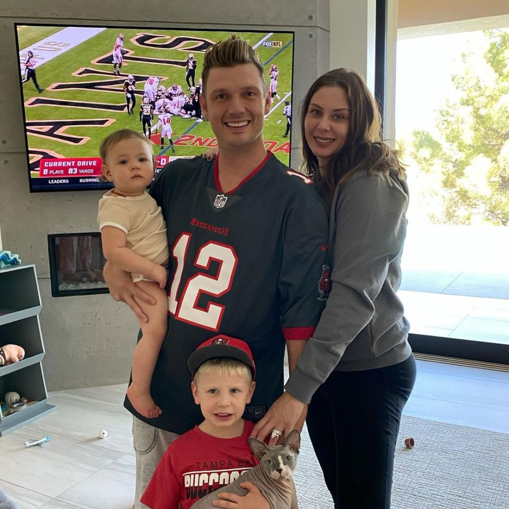 Nick Carter Wife Lauren Kitt Is Pregnant With 3rd Child After Multiple Miscarriages Family Photo Football Instagram