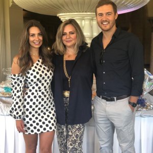 Peter Weber Denies Mom Barb Is to Blame for Kelley Flanagan Split