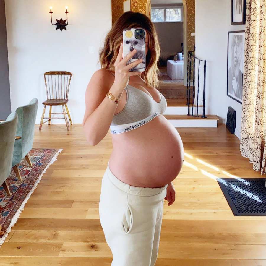 Pregnant Ashley Tisdale Baby Bump Selfie In A Sports Bra