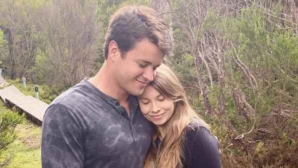 Pregnant Bindi Irwin and Chandler Powell Cradle Her Baby Bump in Sweet Shot: Pic