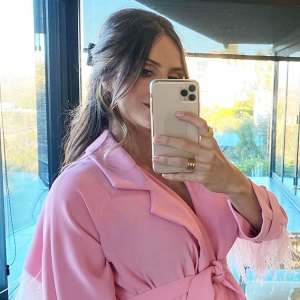 Pregnant Katharine McPhee Gives First Glimpse of Bare Baby Bump
