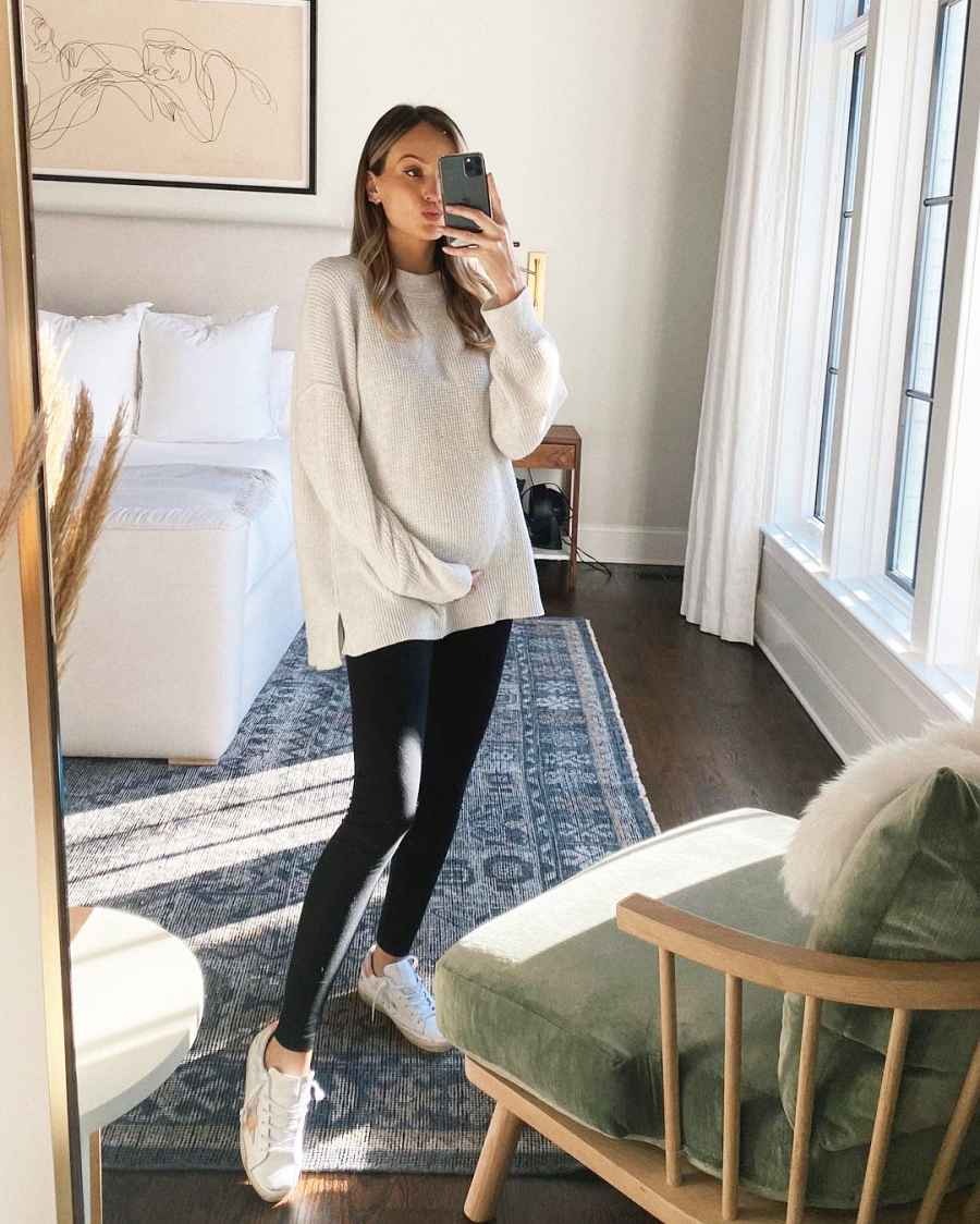 Pregnant Lauren Bushnell Shows Off Pregnancy Progress in Cozy Sweater