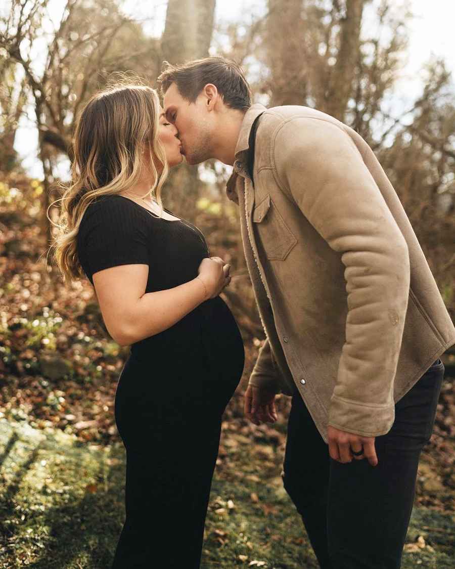 Pregnant Shawn Johnson’s Baby Bump Album Ahead of 2nd Child: Pics