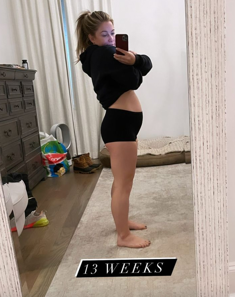 Pregnant Shawn Johnson East S Baby Bump Pics Ahead Of 2nd Child