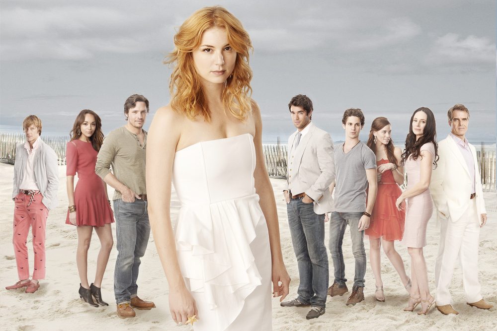 Revenge's Christa B. Allen Accuses Costars of Bullying After Reunion Snub