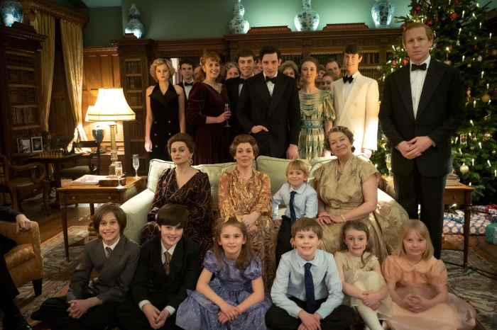 Sarah Ferguson The Crown Wedding to Prince Andrew Season 4