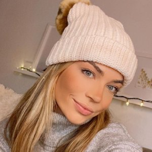 Sarah Trott Shares Update on Dad Battling ALS After Bachelor Exit