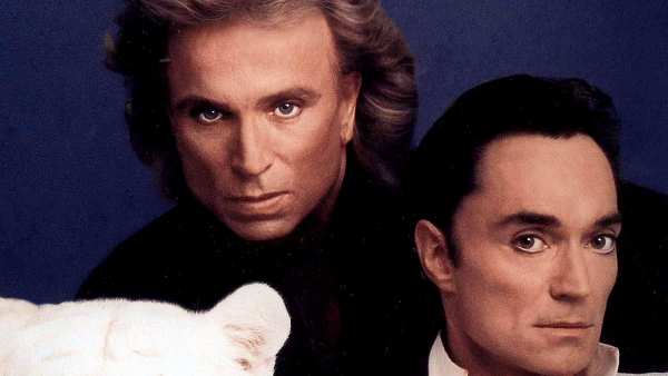Siegfried Fischbacher Dead Siegfried & Roy Magician Dies at 81 1