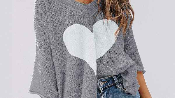 heart-sweater-grey