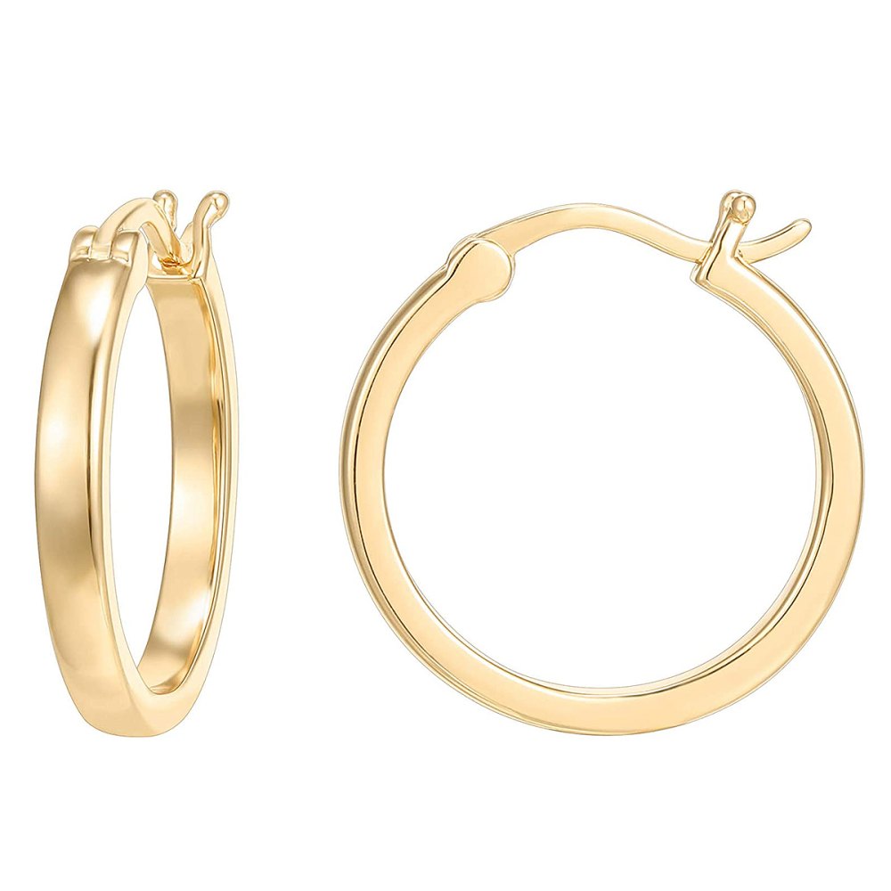 kendall-kylie-jenner-amazon-gold-hoops