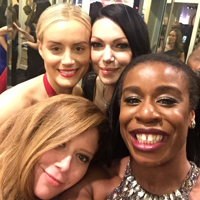 2015 OITNB Golden Globes selfies