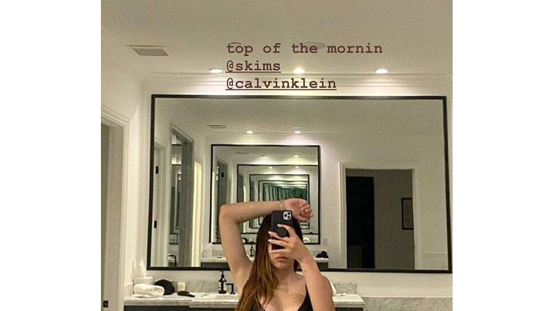 8 Did Amelia Hamlin Take Underwear Selfie Scott Disick Bathroom 002