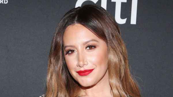 Ashley Tisdale Stuns Nude Baby Bump Pic