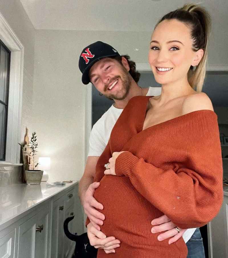 Bump Update Lauren Bushnell Pregnancy Pics