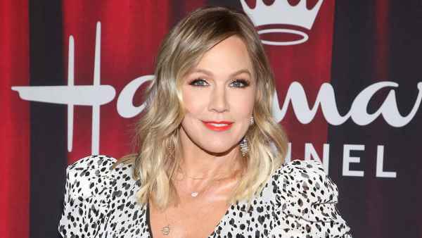 Jennie Garth Jokingly Blames Kelly Taylor's Love Life for Her Divorces, Says Kelly and Dylan Were 'Soulmates'
