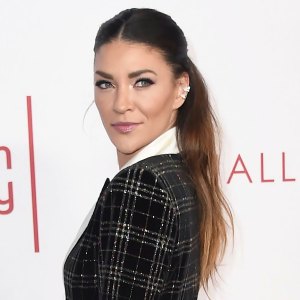 Jessica Szohr Is Grateful for ‘Fast Metabolism’ 6 Weeks After Daughter’s Birth: Postpartum Pic