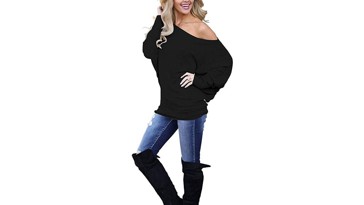 LACOZY Women's Off Shoulder Long Sleeve Oversized Pullover Knit Tunic Top