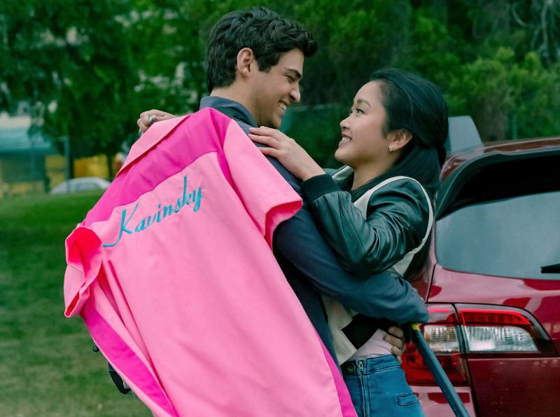 Saying Goodbye Lana Condor Noah Centineo To All Boys Ive Loved Before Costars Cutest Moments