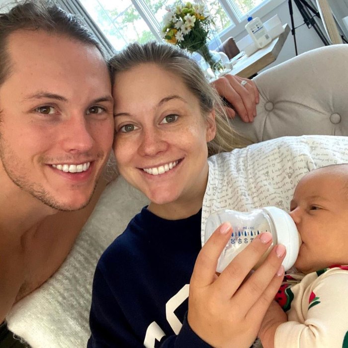 Pregnant Shawn Johnson Tests Positive for COVID-19