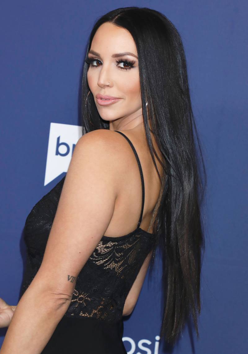 Pregnant Scheana Shay Doesn’t Let Trolls ‘Bother’ Her: I Have ‘Thick’ Skin