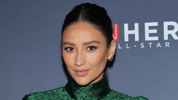 Hiding in the Car! Pretending to Lose Toys! Shay Mitchell’s Mom Confessions