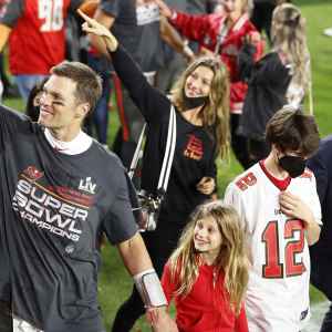 Tom Brady Adorably Celebrates Super Bowl LV Win With 3 Kids: Pics