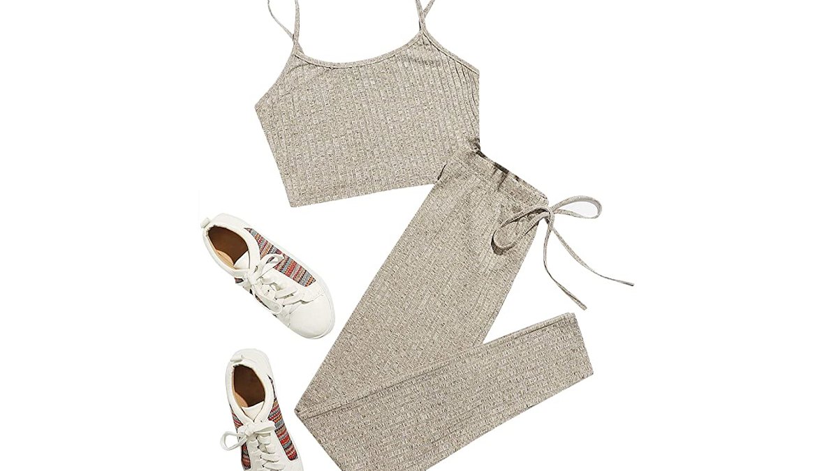Verdusa Women's 2 Piece Outfits Ribbed Crop Cami Top and Leggings Set Tracksuit