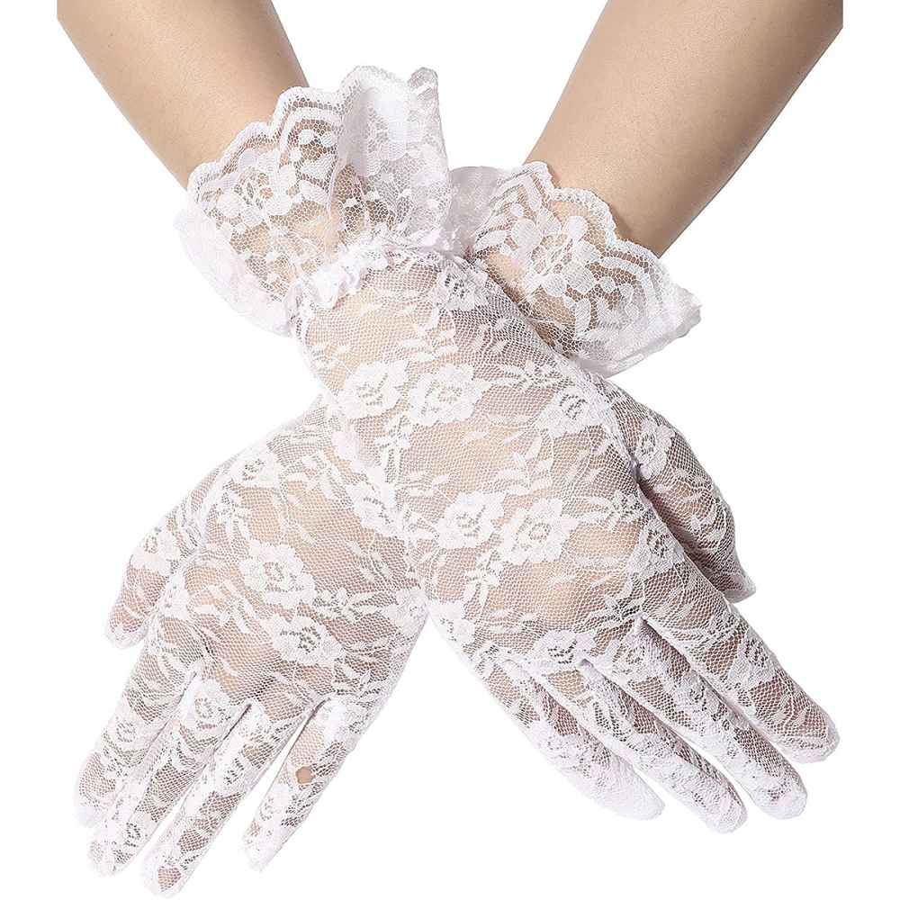 amazon-bridgerton-style-lace-gloves