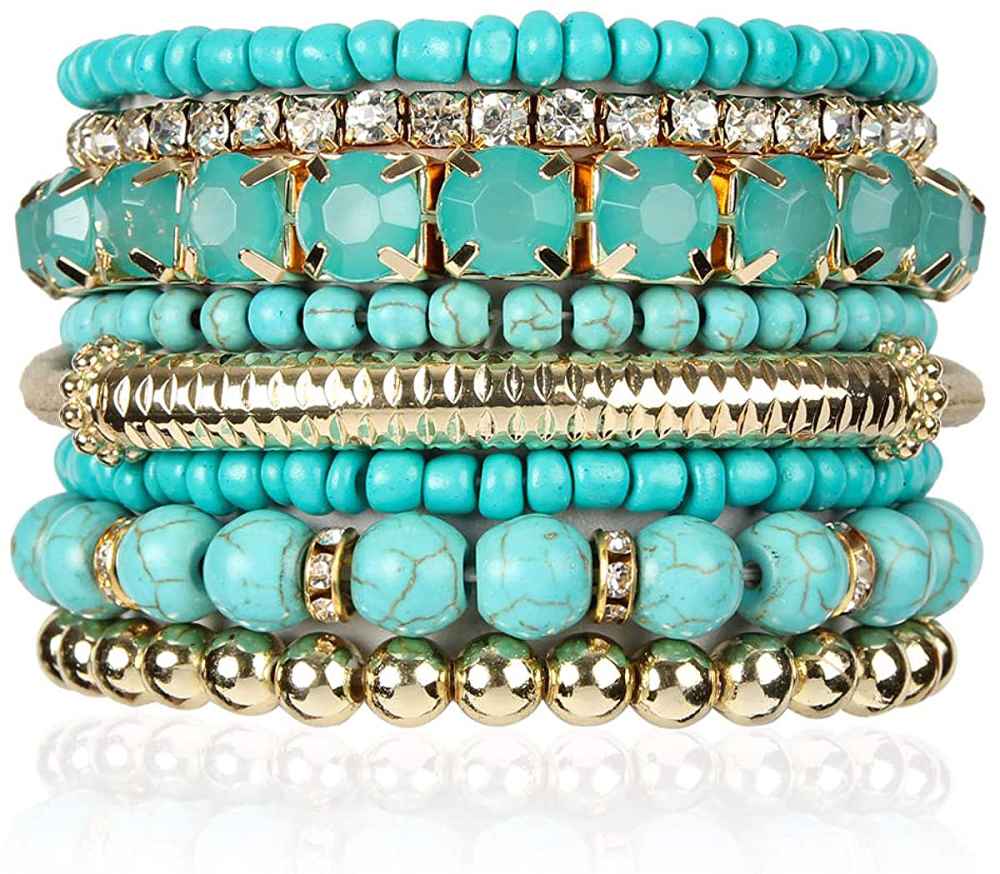 https://www.usmagazine.com/wp-content/uploads/2021/02/riah-fashion-stackable-bracelets-turqoise.jpg?w=1000&quality=40&strip=all
