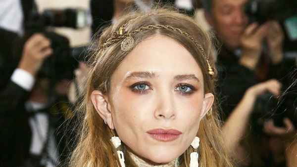 Mary-Kate Olsen at The Costume Institute Benefit celebrating the opening of Rei Kawakubo Comme des Garcons in 2017 Mary-Kate Olsen Sparks Dating Rumors With Brightwire CEO John Cooper 5 Things to Know
