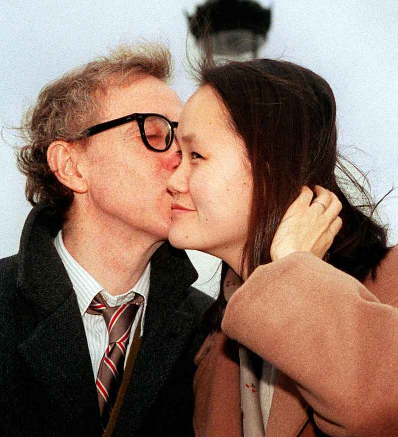 Woody Allen Kisses Soon Yi Allen V Farrow Revelations