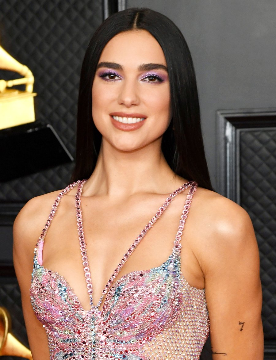 Grammys 2021: Best Beauty, Hair, Makeup, Looks