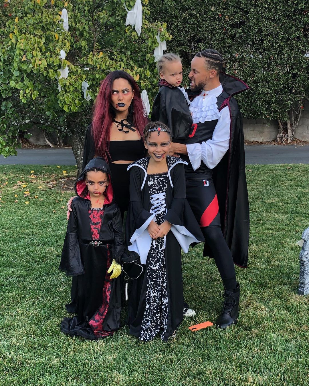 2 October 2020 Stephen Curry and Ayesha Curry’s Family Album With 3 Kids
