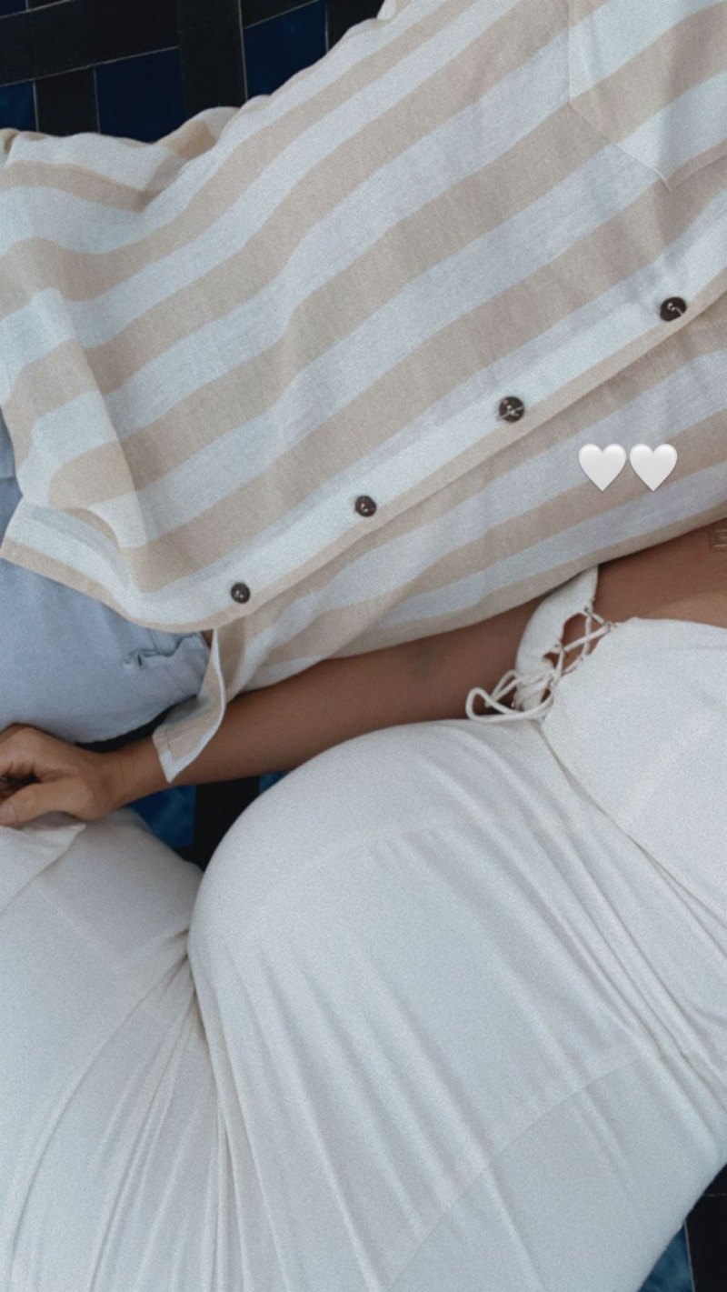 Bachelor's Lauren Burnham’s Baby Bump Album Ahead of Welcoming Twins: Pregnancy Pics Signature Style