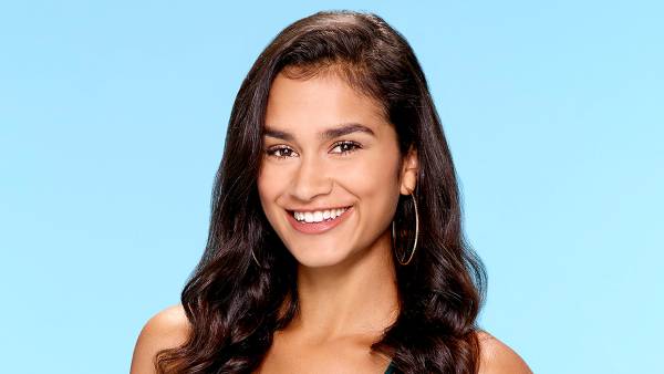 Bachelor Taylor Nolan Is Officially Under Investigation Past Tweets