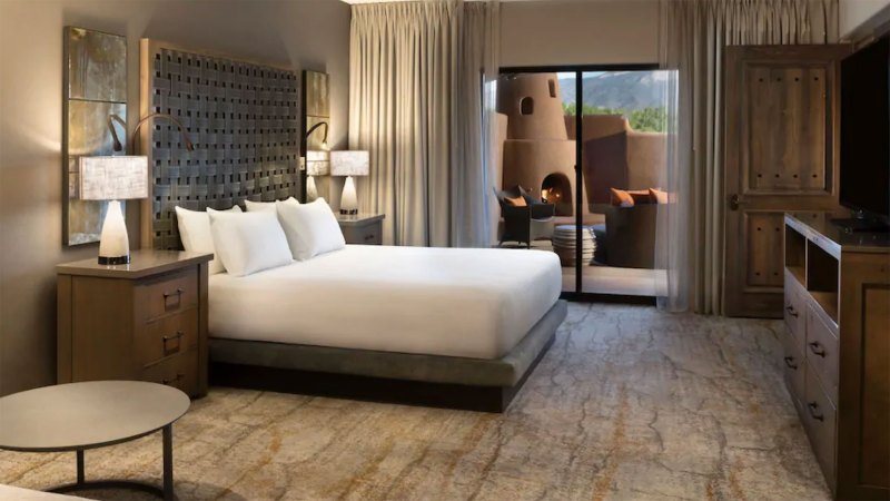 Bachelorette Filming Location for Katie Thurston Season 17 Revealed Hyatt Regency Tamaya Resort and Spa