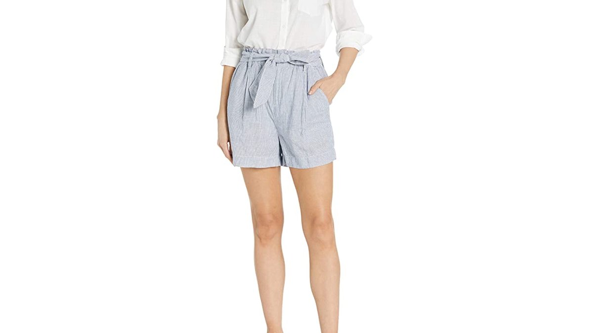Goodthreads Women's Washed Linen Blend Paper Bag Waist Shorts