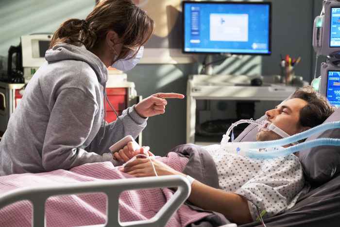 Grey’s Anatomy Fans Are in Shambles After Beloved Character’s Death in Shocking Midseason Premiere 1